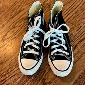 Black High Top Converse All Stars 
Men’s 4.5 | Women’s 6.5